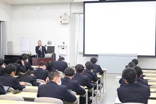 【授業紹介】高大連携プログラム（鎮西学院高校2年生対象）